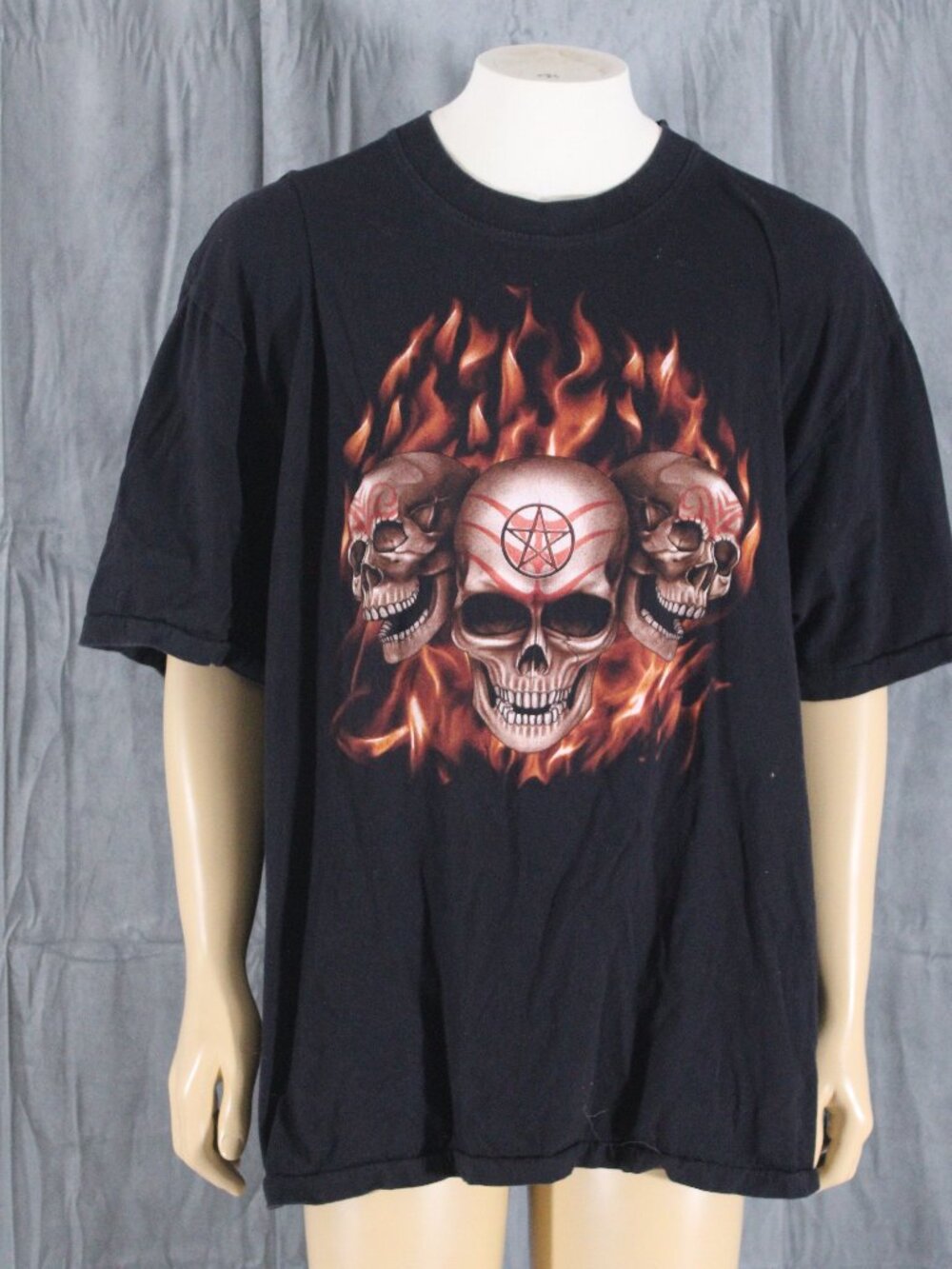 Retro Graphic T-Shirt - Rock Chang Flaming Skulls - Men's 2XL